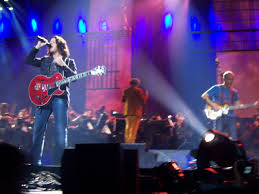 Everybody Wants to Rule The World – Tears fo Fears