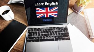 Imagem ilustrativa de aprendizado de inglês avançado online