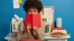 Saiba como integrar o inglês avançado no dia a dia de uma forma mais dinâmica. | Foto: Freepik.