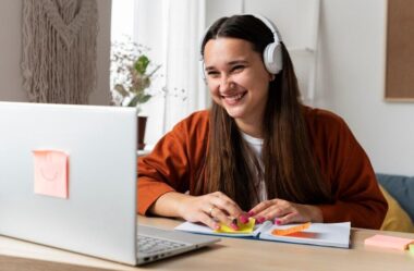 Curso de inglês online: Saiba quais são os principais conteúdos trabalhados em um curso avançado e mais