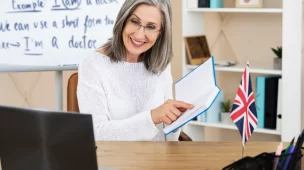 Dominar as habilidades comunicativas em inglês é uma parte vital da preparação para um intercâmbio. Saiba como se preparar para intercâmbio. | Foto: Freepik.