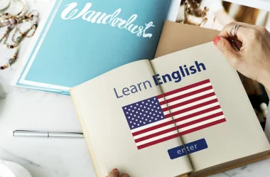 Aprender inglês: O que é role play e saiba como essa técnica pode te ajudar