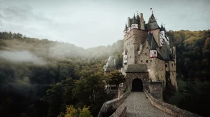 vocabulário-de-Game-of-Thrones-para-aulas-de-inglês-online-casas-dragões-e-política