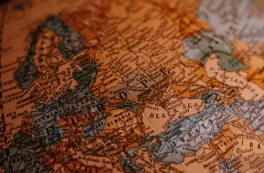 Brasileiros na Europa: como a Beway Idiomas prepara para estudos no exterior