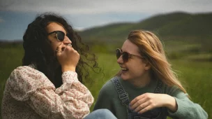 conversação-em-inglês-com-Queen-qual-a-importância-de-conhecer-sotaques-diferentes