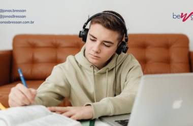 Como pensar em inglês mesmo com vocabulário limitado e falar com mais segurança