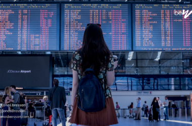 Como entender os avisos em aeroportos em inglês